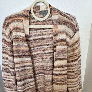 Longer Sweater with brown Tones